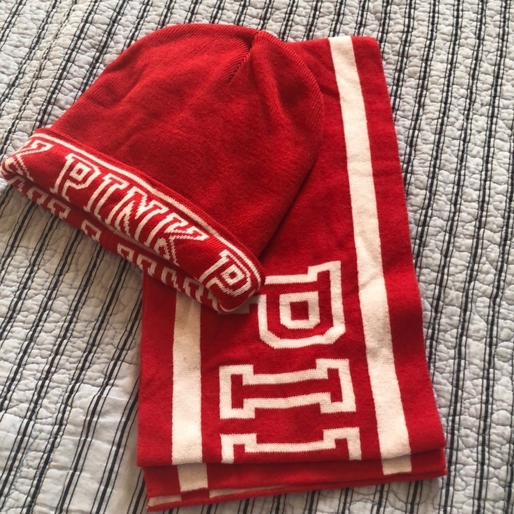 NWT Pink Victoria’s Secret scarf and hat